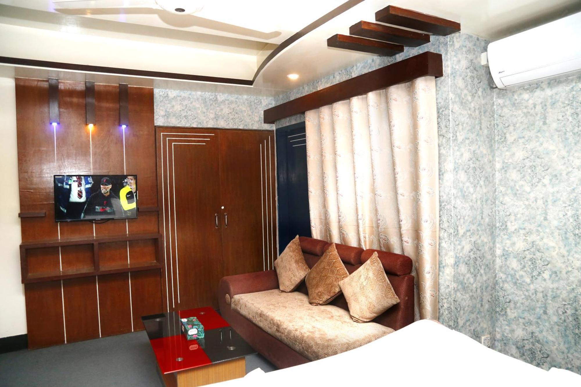 Hotel Blue Bird Dhaka Exterior foto