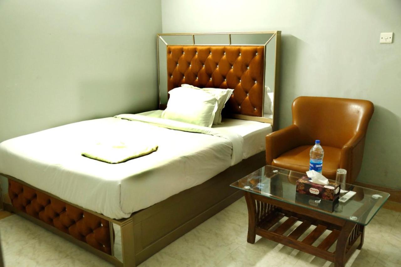 Hotel Blue Bird Dhaka Exterior foto